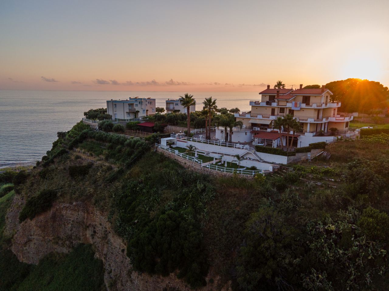 Vista Aerea al Tramonto