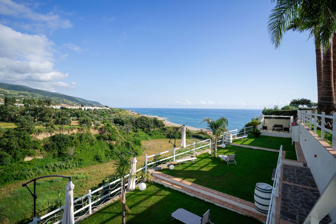 Vista Mare di Giorno